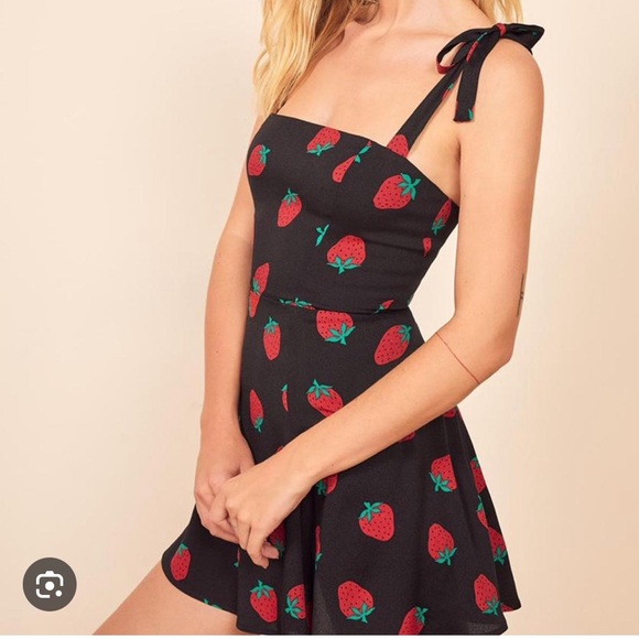 Reformation maddy dress - Picture 3 of 9